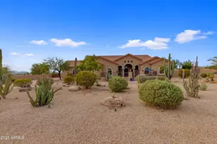 19524 W Corto Ln, Buckeye, AZ 85326 - Photo 1