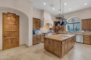 19524 W Corto Ln, Buckeye, AZ 85326 - Photo 20