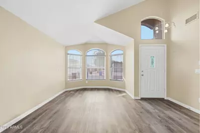702 E Kyle Drive, Gilbert, AZ 85296 - Photo 6