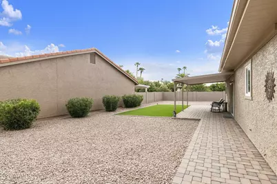25843 S New Town Drive, Sun Lakes, AZ 85248 - Photo 30