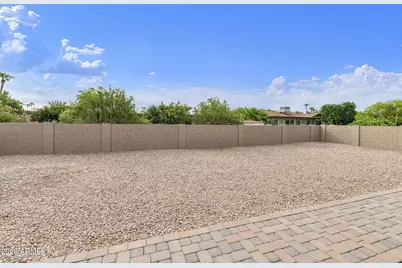 25843 S New Town Drive, Sun Lakes, AZ 85248 - Photo 34