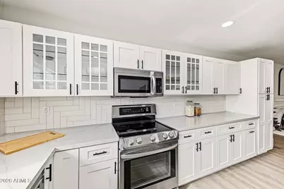 14216 N 39th Drive, Phoenix, AZ 85053 - Photo 16