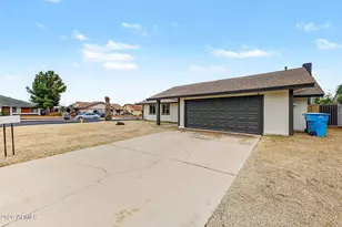 14216 N 39th Dr, Phoenix, AZ 85053 - Photo 2