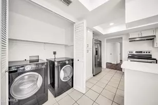 8302 N 21st Dr, Phoenix, AZ 85021 - Photo 14