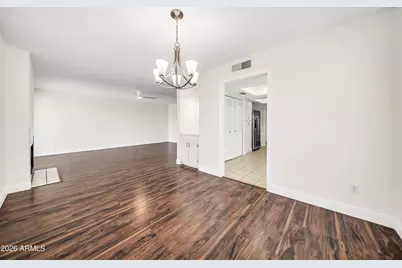 8302 N 21st Drive #L201, Phoenix, AZ 85021 - Photo 16