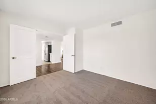 8302 N 21st Dr, Phoenix, AZ 85021 - Photo 6