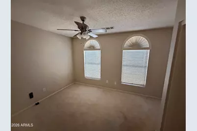 6877 S Oakmont Drive, Chandler, AZ 85249 - Photo 8
