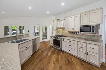 7060 W Surrey Avenue, Peoria, AZ 85381 - Photo 38