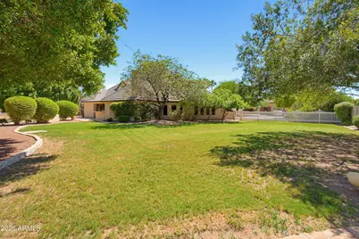 7060 W Surrey Avenue, Peoria, AZ 85381 - Photo 26