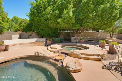 7060 W Surrey Avenue, Peoria, AZ 85381 - Photo 16