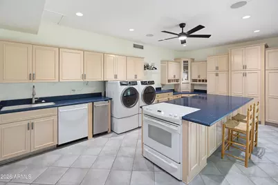 7060 W Surrey Avenue, Peoria, AZ 85381 - Photo 52