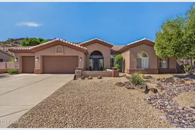 5565 W Pinnacle Hill Drive, Glendale, AZ 85310 - Photo 1