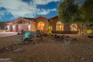 5565 W Pinnacle Hill Dr, Glendale, AZ 85310 - Photo 6