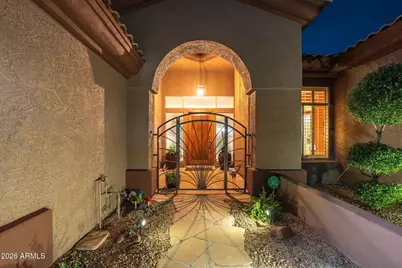 5565 W Pinnacle Hill Drive, Glendale, AZ 85310 - Photo 8