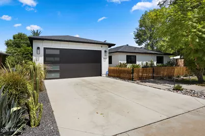 3832 E Fairmount Avenue, Phoenix, AZ 85018 - Photo 2