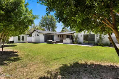 3832 E Fairmount Avenue, Phoenix, AZ 85018 - Photo 54