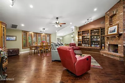 834 E San Angelo Avenue, Gilbert, AZ 85234 - Photo 8