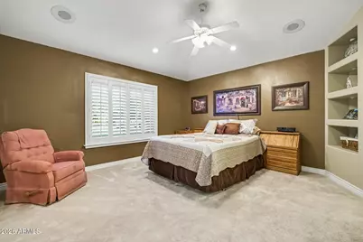 834 E San Angelo Avenue, Gilbert, AZ 85234 - Photo 18