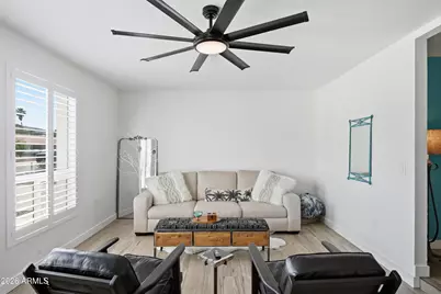 202 E Sharon Avenue, Phoenix, AZ 85022 - Photo 6