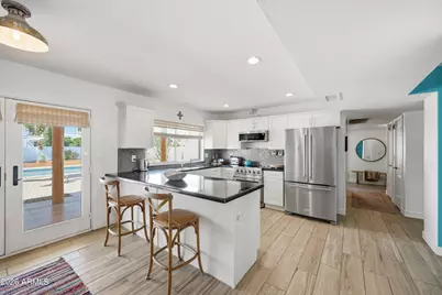 202 E Sharon Avenue, Phoenix, AZ 85022 - Photo 10
