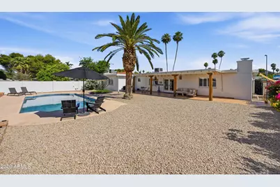 202 E Sharon Avenue, Phoenix, AZ 85022 - Photo 26