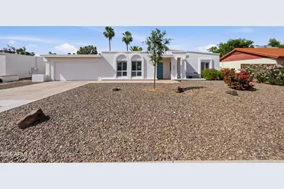 202 E Sharon Avenue, Phoenix, AZ 85022 - Photo 2