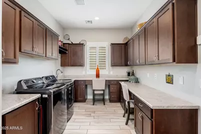 56 E Camellia Way, Queen Creek, AZ 85140 - Photo 32