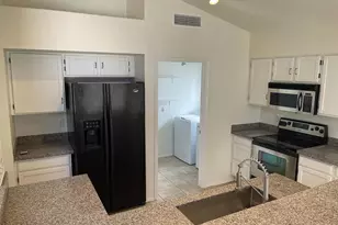 5125 E Fellars Dr, Scottsdale, AZ 85254 - Photo 12