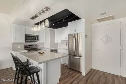 4750 N Central Avenue #11G, Phoenix, AZ 85012 - Photo 12