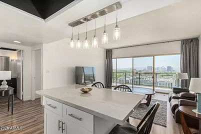 4750 N Central Avenue #11G, Phoenix, AZ 85012 - Photo 10