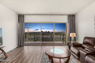 4750 N Central Avenue #11G, Phoenix, AZ 85012 - Photo 8