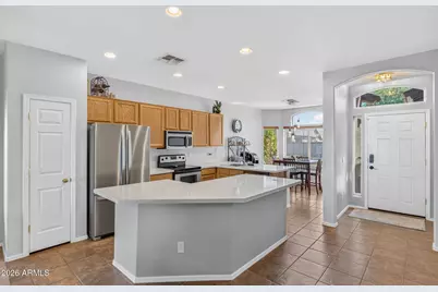 814 S 124th Avenue, Avondale, AZ 85323 - Photo 6
