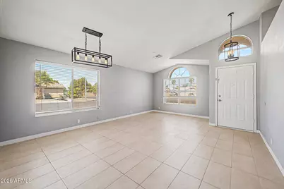 881 E Orchid Lane, Chandler, AZ 85225 - Photo 4