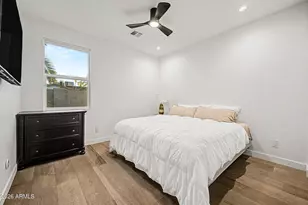 2336 N 28th Pl, Phoenix, AZ 85008 - Photo 28