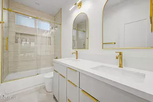 2336 N 28th Pl, Phoenix, AZ 85008 - Photo 30