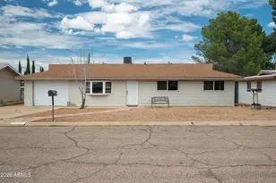 27 W James Pl, Sierra Vista, AZ 85635 - Photo 2