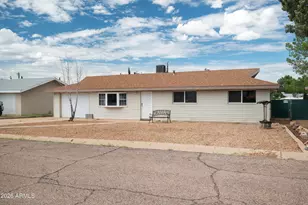 27 W James Pl, Sierra Vista, AZ 85635 - Photo 1
