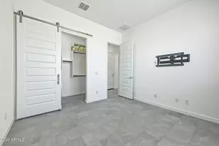 9654 W Mitchell Dr, Phoenix, AZ 85037 - Photo 36