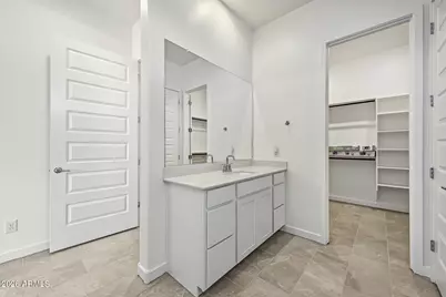 9654 W Mitchell Drive, Phoenix, AZ 85037 - Photo 22