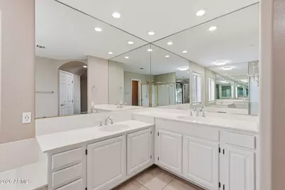 5200 S Lakeshore Drive #111, Tempe, AZ 85283 - Photo 22