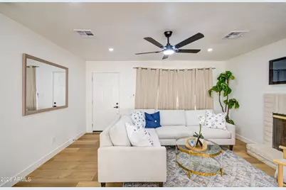 2520 E Dahlia Drive, Phoenix, AZ 85032 - Photo 12
