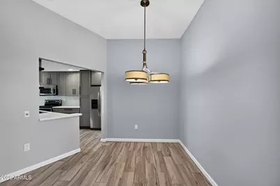 10554 W Ocotillo Drive, Sun City, AZ 85373 - Photo 8