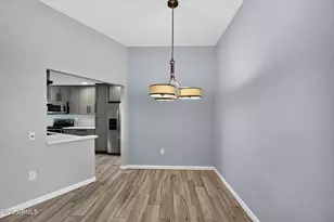 10554 W Ocotillo Dr, Sun City, AZ 85373 - Photo 8