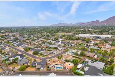 2929 N 55th Place, Phoenix, AZ 85018 - Photo 72
