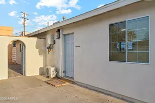 2929 N 55th Pl, Phoenix, AZ 85018 - Photo 42