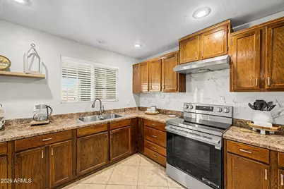 6228 W Pierson Street, Phoenix, AZ 85033 - Photo 10
