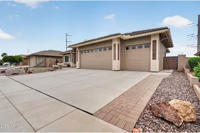 11137 E Posada Avenue, Mesa, AZ 85212 - Photo 2