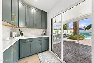 8607 E San Daniel Dr, Scottsdale, AZ 85258 - Photo 22