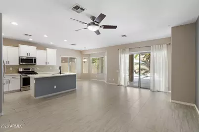 5218 W Buckskin Trail, Phoenix, AZ 85083 - Photo 8