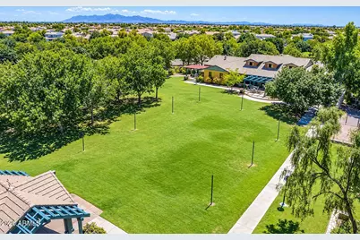 14616 W Larkspur Drive, Surprise, AZ 85379 - Photo 54
